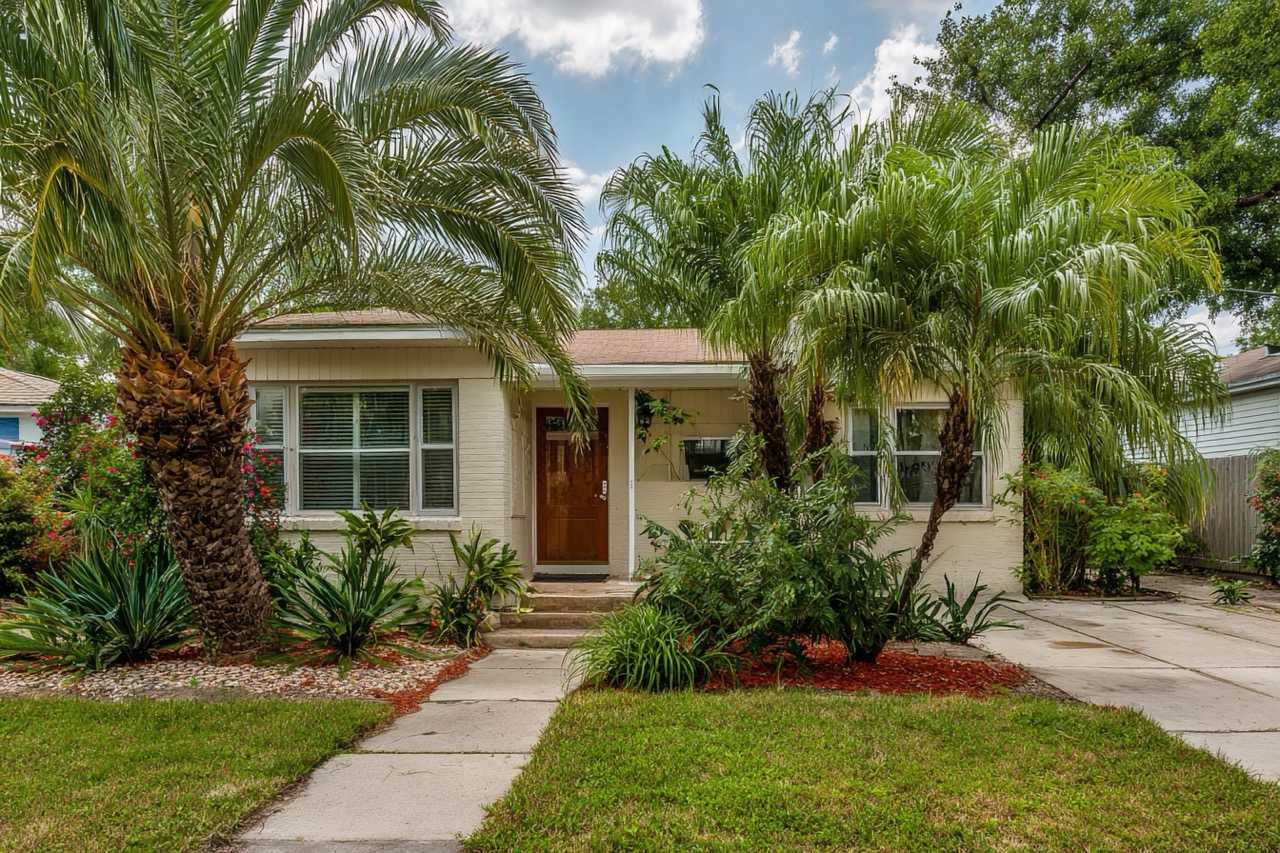 Probate house sale Tampa FL bungalow exterior